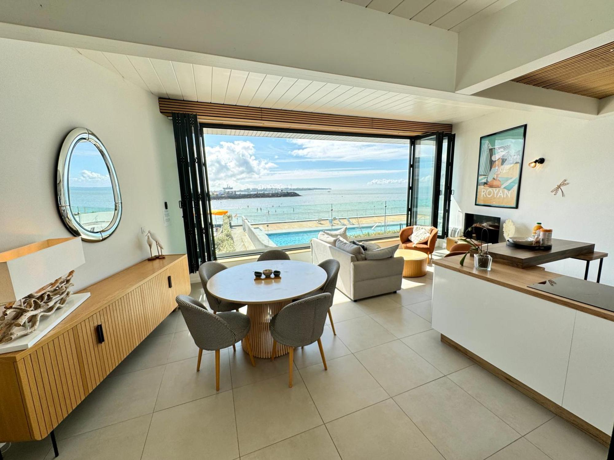 Le Sunrise - Panorama Sur L'Estuaire Apartment Royan Exterior photo